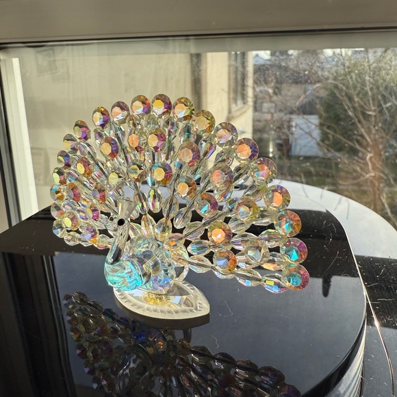 Crystal Peacock Figurine - Iridescent - Picture 2 of 7